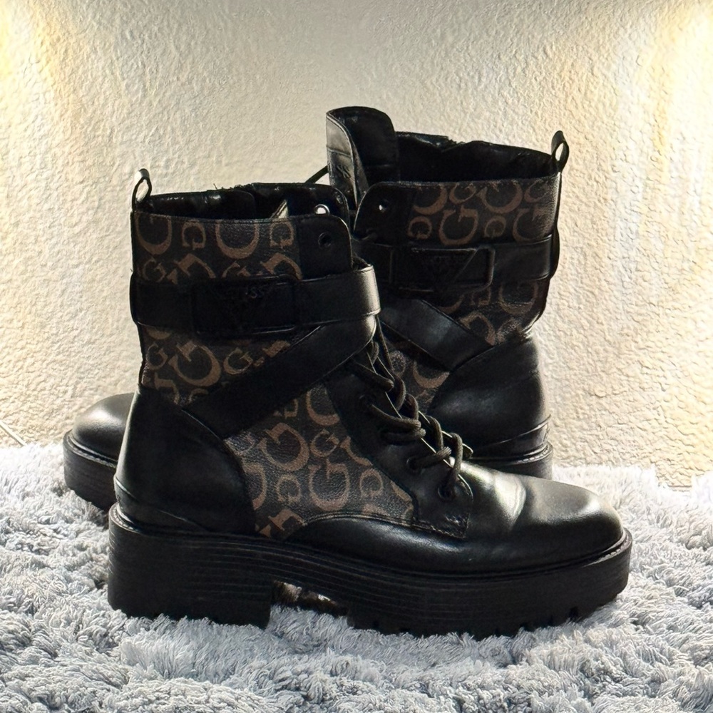 Stylish Black and Brown Women's Boots